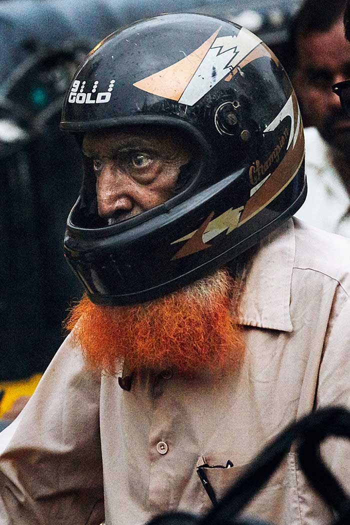 Barba naranja India