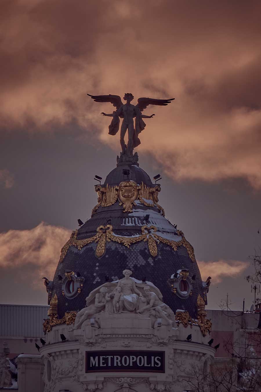 Metrópolis por Jose Luis Tabueña