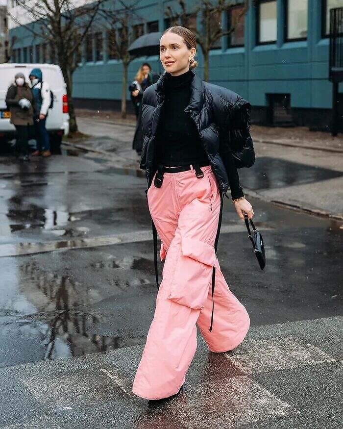 Pantalón rosa moda