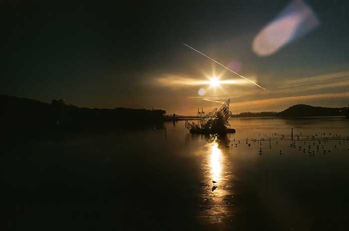 Puesta de sol dorada Oslo Puesta de sol en Oslo