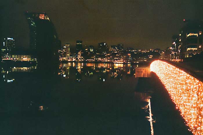 El Barco de Oslo iluminado El barco de Oslo